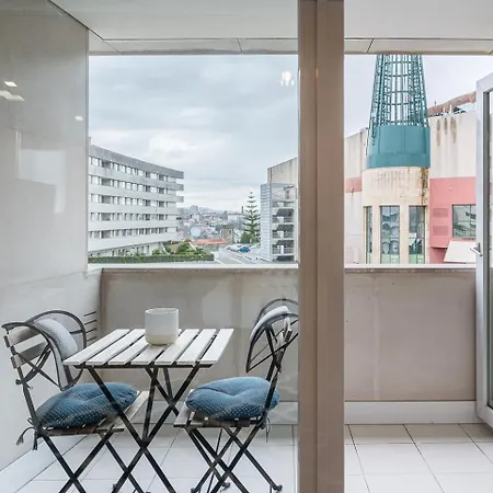 Guestready - Bright With Balcony Vila Nova de Gaia