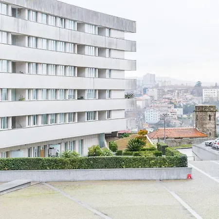 Guestready - Bright With Balcony فيلا نوفا دي غايا