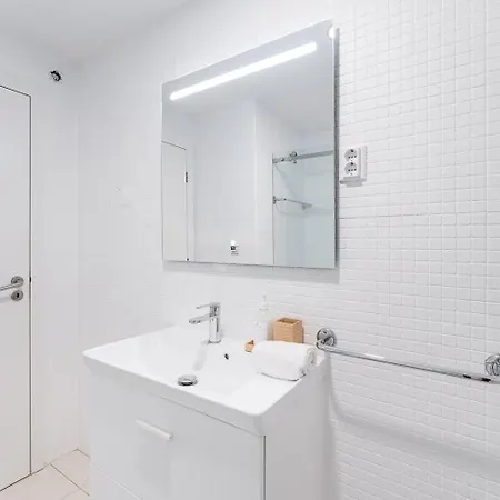Guestready - Bright With Balcony * Vila Nova de Gaia